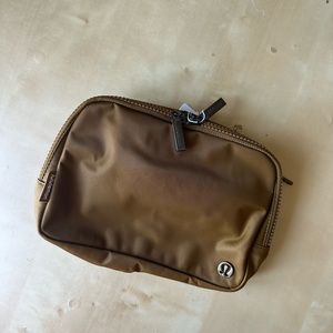 lululemon Everywhere Belt Bag Large Burnt Caramel